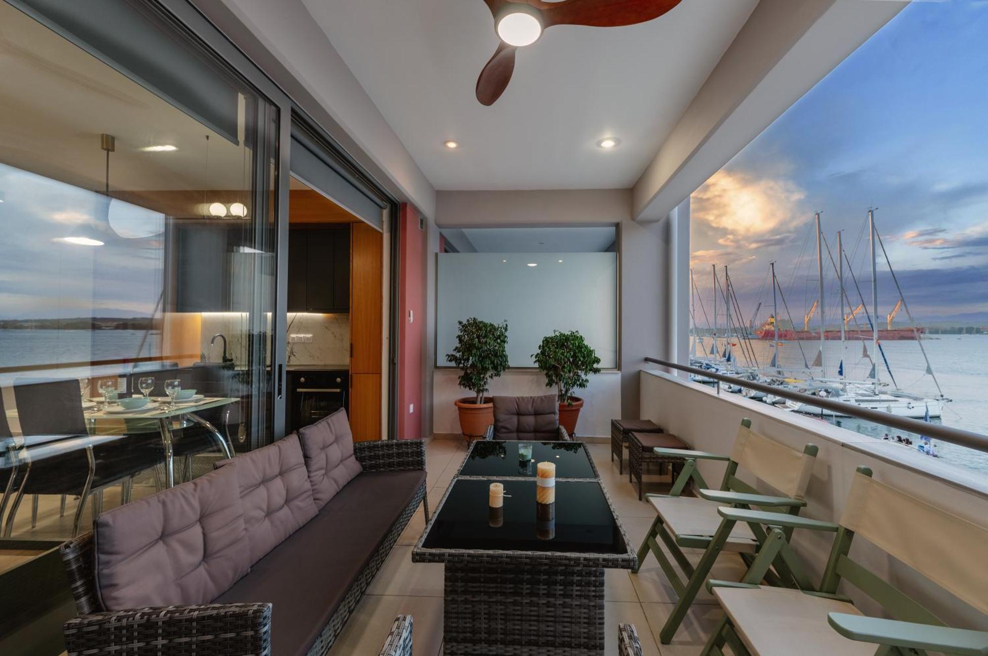 Ionis Seafront Suite Preveza Exterior photo