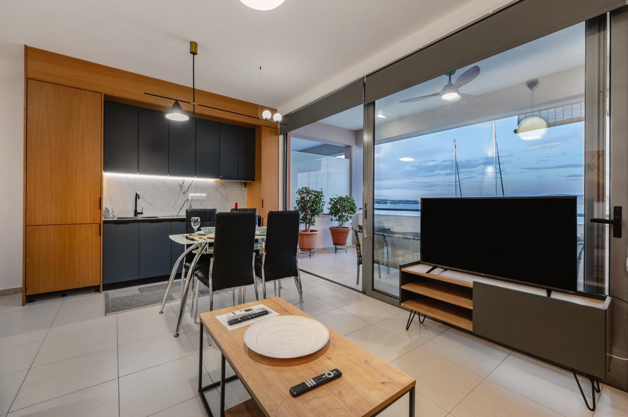 Ionis Seafront Suite Preveza Exterior photo